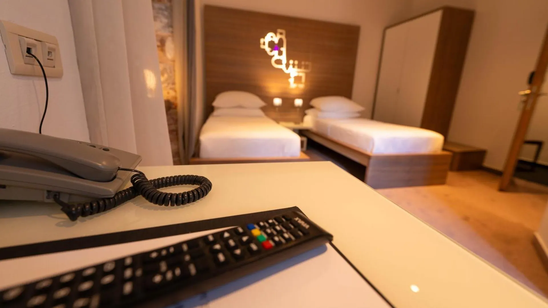 Slavija Culture Heritage Hotel Split 4*,