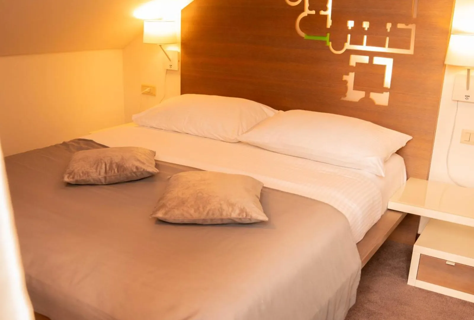 Slavija Culture Heritage Hotel Split 4*,  Kroatien